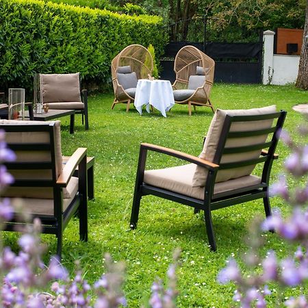 Sechex Nous Hotel Margencel Bagian luar foto