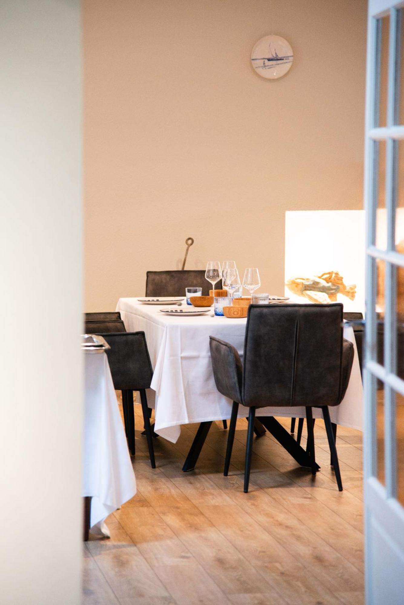 Sechex Nous Hotel Margencel Bagian luar foto